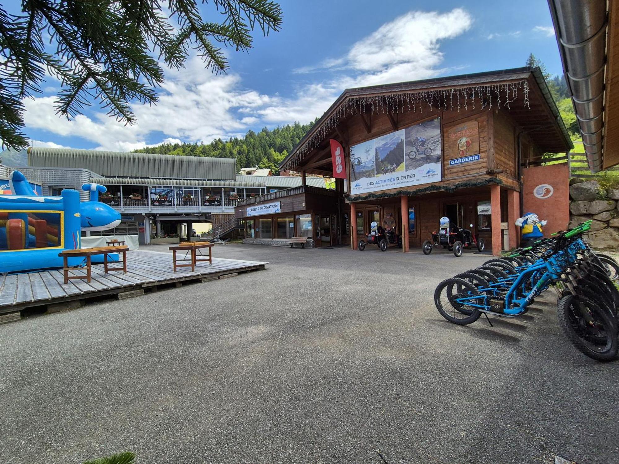 Relais S30 Apartman Saint-Jean-dʼAulps Kültér fotó